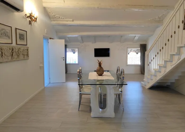 Mantica Cattaneo Appartament Apartment